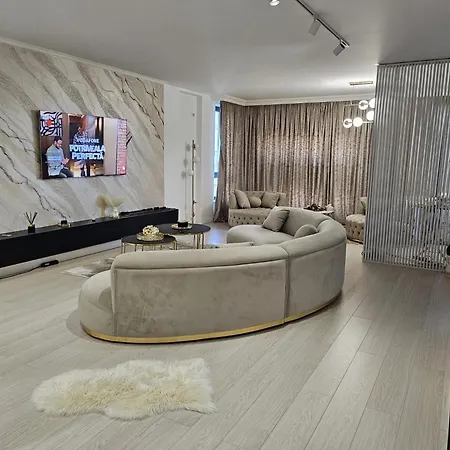 Mall Promenada Lux! Apartment